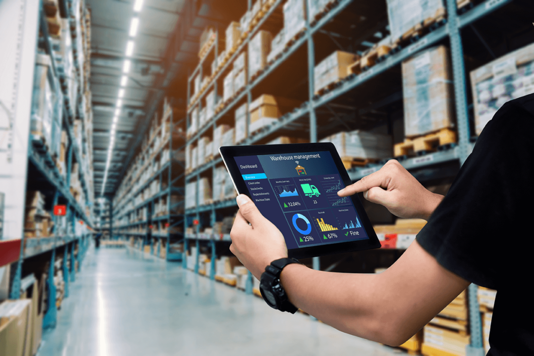 Top 7 smart warehouse technologies revolutionizing logistics in 2024