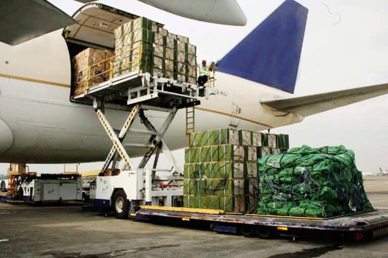 Air freight delivery: All you need to know
