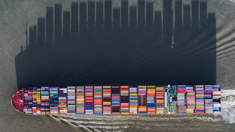 Decarbonizing Supply Chains: What US Companies Are Doing Right