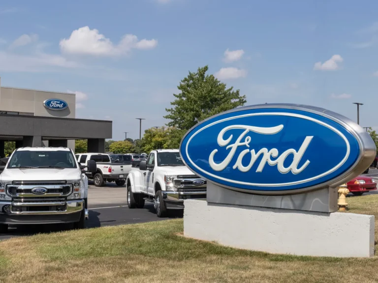 Ford Motor's Mixed Fortunes: A Deep Dive Into the Stock and Investment Advice