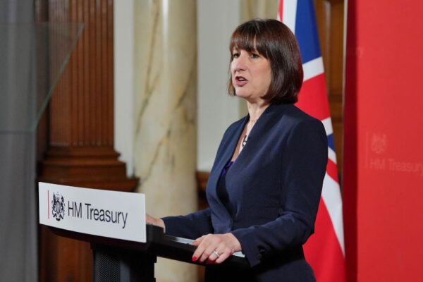 UK Chancellor Rachel Reeves Intervenes in Car Loan Mis-Selling Case