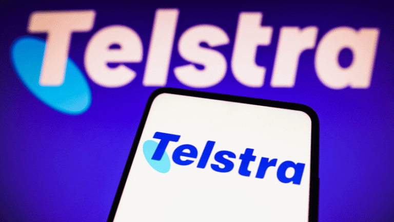 Telstra Teams Up with SpaceX to Bring Starlink Satellite-to-Mobile