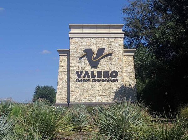 Valero Energy Faces Tough Fourth-