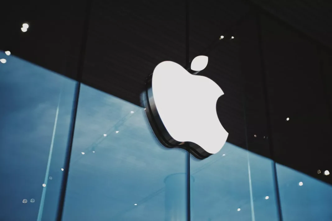 Apple Commits $500 Billion to U.S. Economy