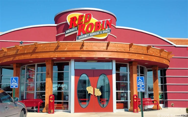 Red Robin Faces Major Setback