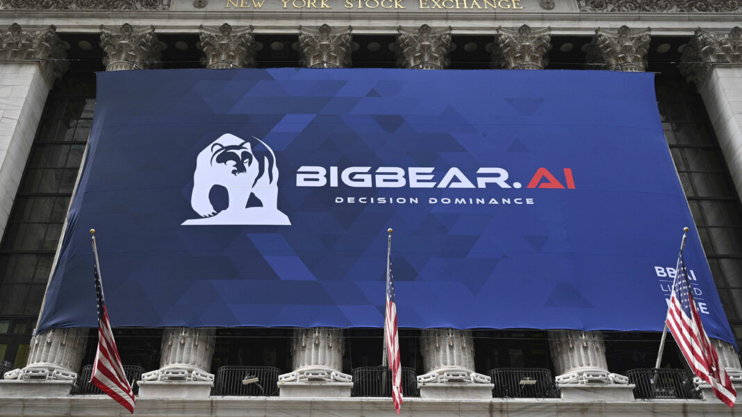 BigBear.ai Taps Defense Sector Potential with U.S. Navy Submarine Deal—Investors Take Notice