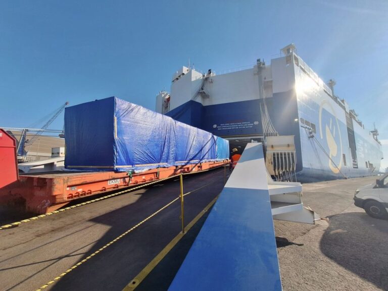 Kaleido-on-hand-for-globally-for-quadruple-projects-2